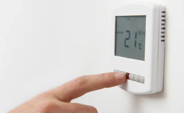 mantenimiento de suelo radiante termostato