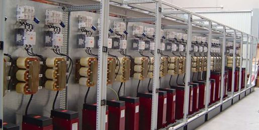 Baterías de condensadores: ¿qué son?¿cómo funcionan?