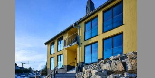 REHAU aúna innovación, eficiencia y sostenibilidad en la rehabilitación de edificios