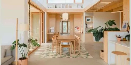 Soluciones REHAU en Casa al Pradet, premiada por el COAC Girona