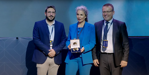 sisteven premios aedhes