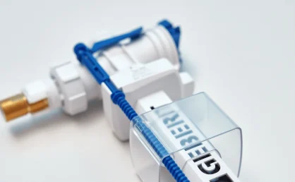 Geberit presenta su nuevo flotador universal para una cisterna más silenciosa y eficiente