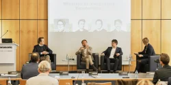panasonic debate sobre descarbonizacion en ish 2025