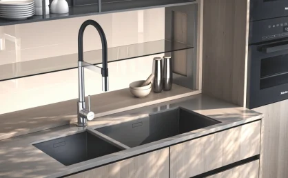 Genebre lanza el grifo monomando GE-DUAL de 3 vías con caño flexible para agua filtrada y de red