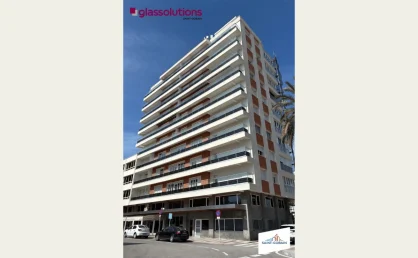 barandillas solares saint-gobain glassolutions en rehabilitacion energetica cadiz