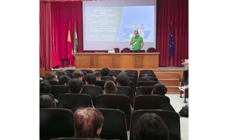 fundacion fenie energia impulsa talento joven sector energetico