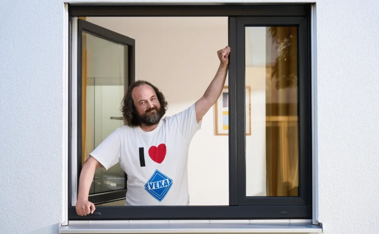 veka lanza campaña para renovacion de ventanas