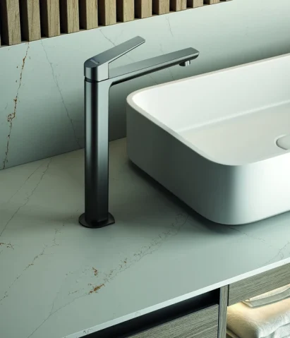 genebre serie kloe
